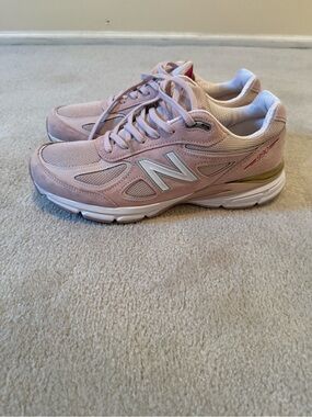 New Balance Men’s Pink 990